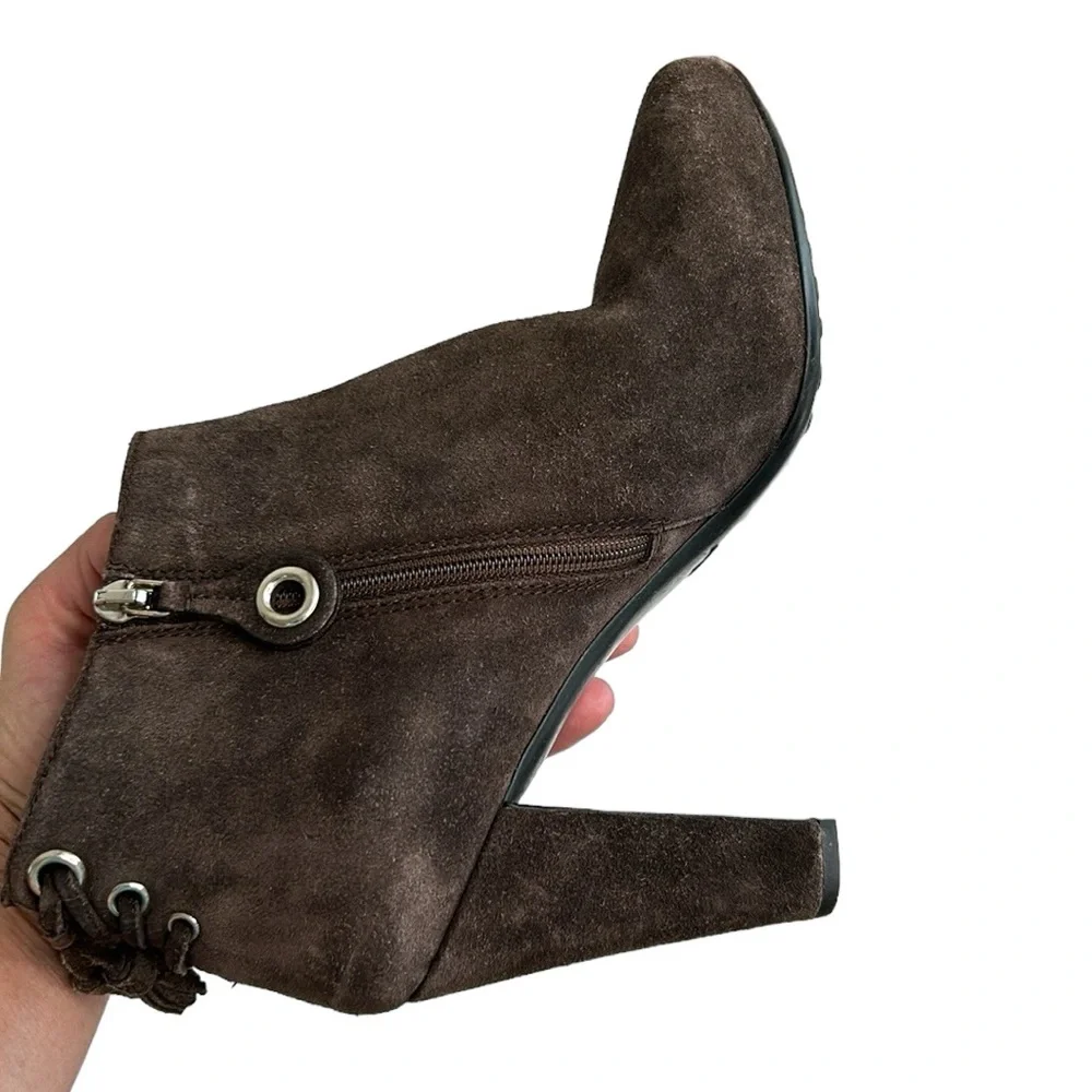 Prada The Original Car Shoe Gray Suede‎ Booties Tassels 39/8-8.5